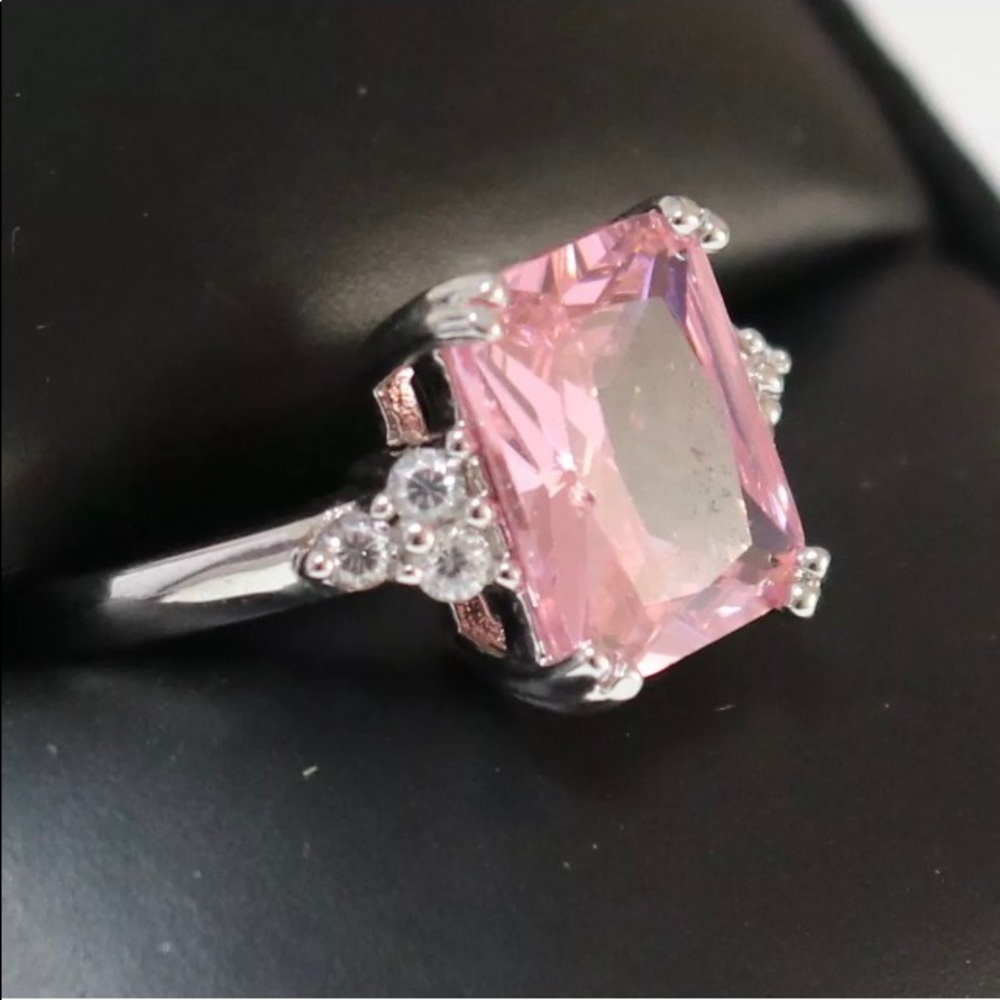 🌷 Pink Sapphire Emerald Cut approx 4 cts.in .925 - Picture 3 of 5
